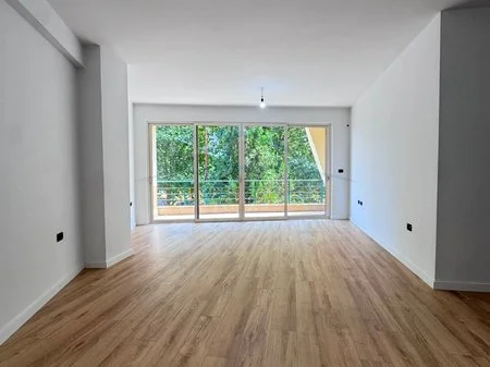Tirane, shitet apartament 2+1 Kati 1, 109 m² 209.300 € (DON BOSKO)