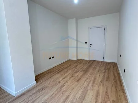 Tirane, shitet apartament 2+1 Kati 1, 109 m² 209.300 € (DON BOSKO)