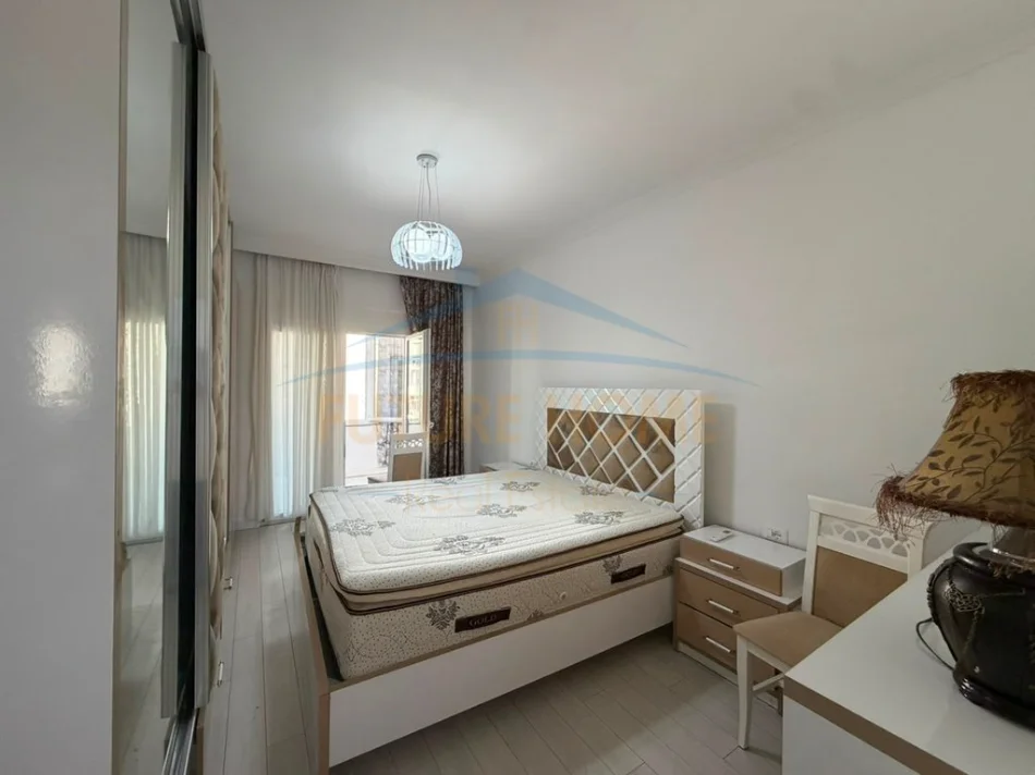 Tirane, shitet apartament 1+1+Aneks+Ballkon Kati 6, 68 m² 137.918 € (Unaza e Re)