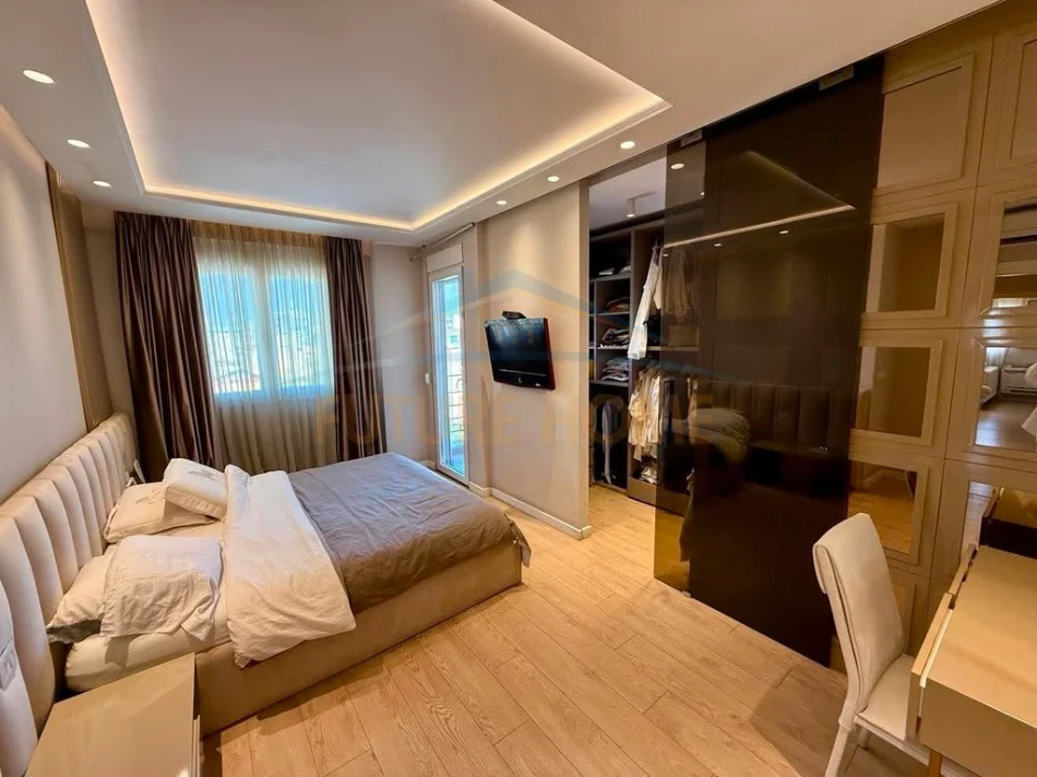 Tirane, shitet apartament 3+1+Aneks+Ballkon , 122 m² 350.000 € (SHKOLLA MIHAL GRAMENO)