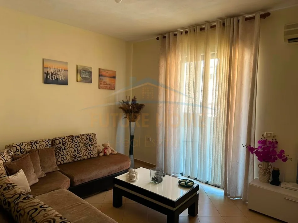 Qera, Apartament 2+1+2 Yzberisht, Tirane. 0696069906