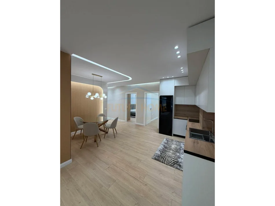 Tirane, shitet apartament 2+1 Kati 6, 114 m² 171.000 € (Yzberisht)