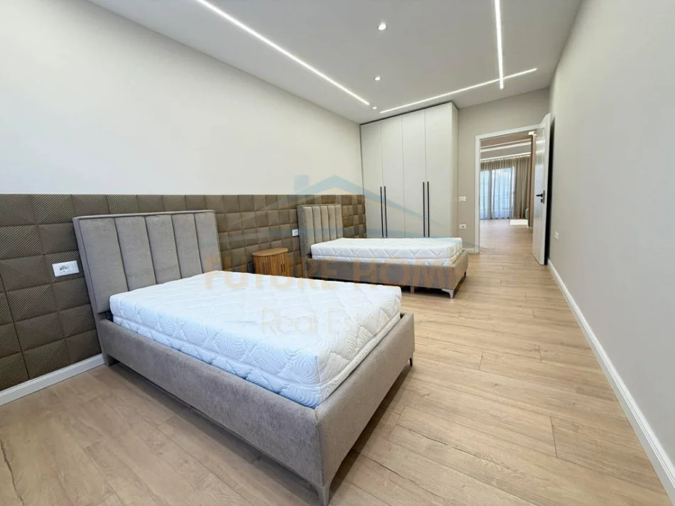 Shitet, Apartament 2+1+2, Yzberisht 0696069906