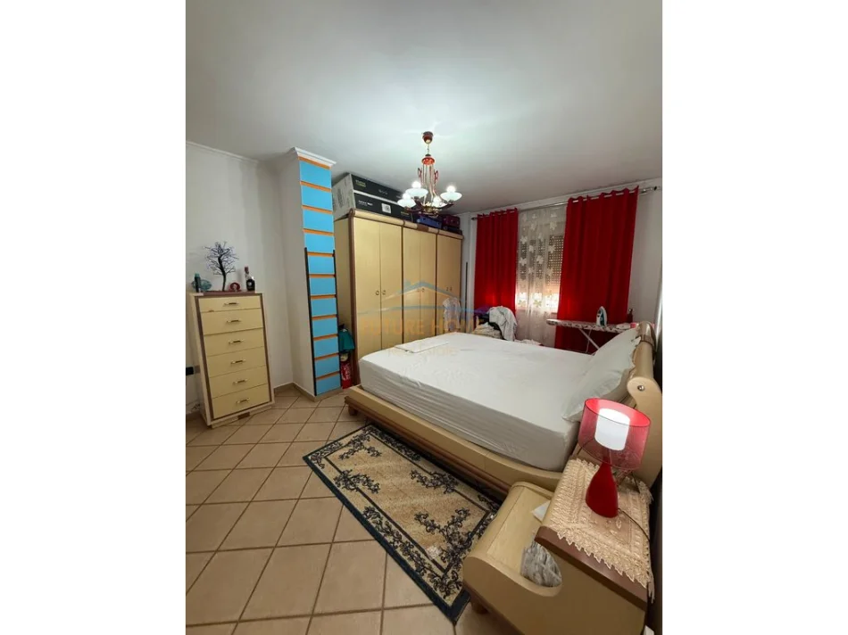 Shitet, Apartament 3+1+2, Rruga Sami Frasheri, Tirane 0696069906