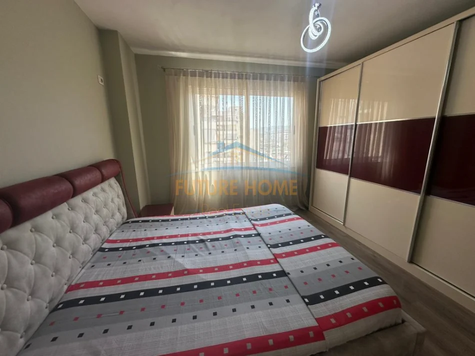 Tirane, shitet apartament 1+1 Kati 5, 73 m² 120.000 € (Astir)
