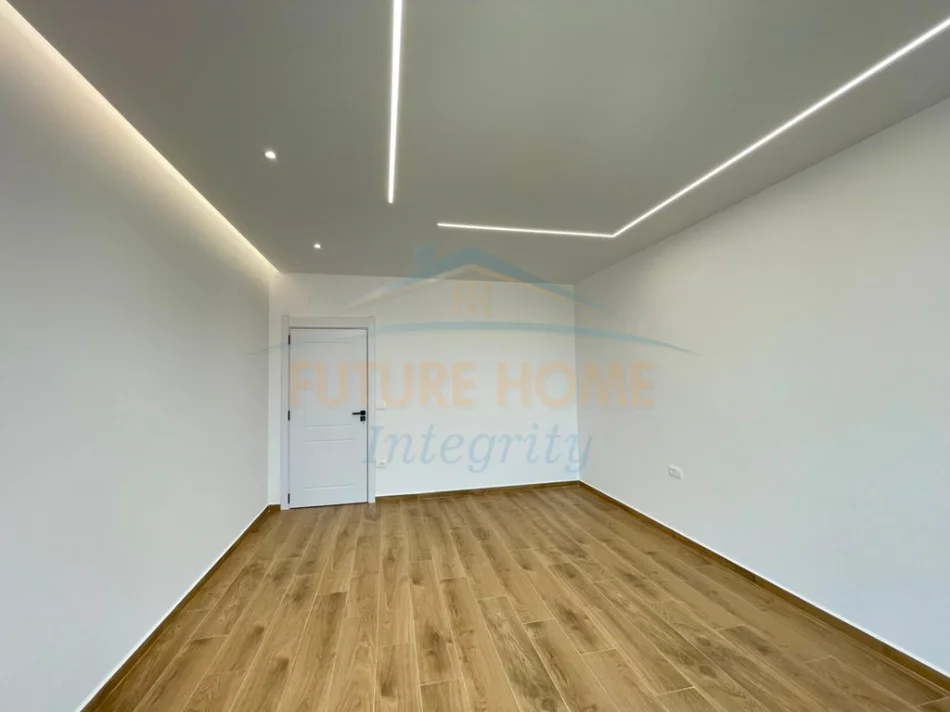 Shitet, Apartament 2+1+Depo, Paskuqan, Tiranë. 0696069906