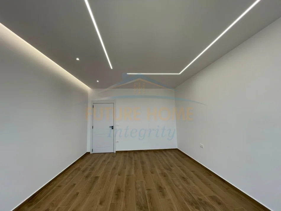 Shitet, Apartament 2+1+Depo, Paskuqan, Tiranë. 0696069906