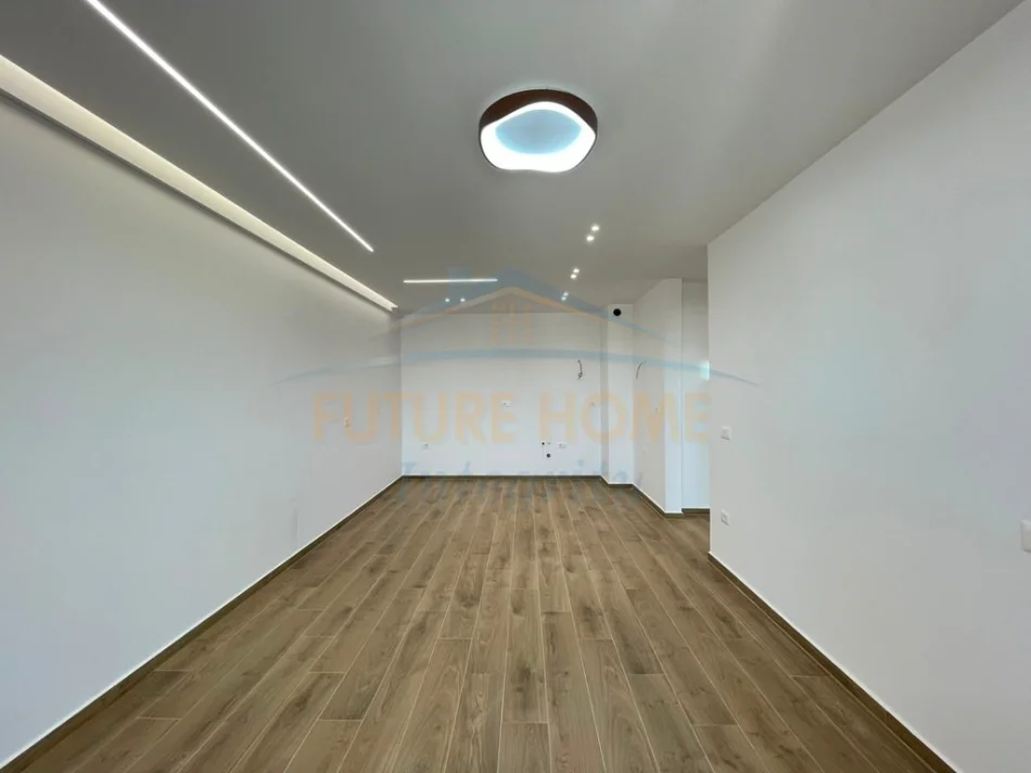 Shitet, Apartament 2+1+Depo, Paskuqan, Tiranë. 0696069906