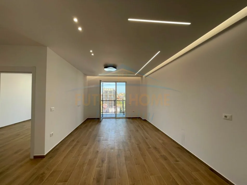 Tirane, shitet apartament 2+1 Kati 6, 100 m² 150.000 € (ALBULENA PASKUQAN)