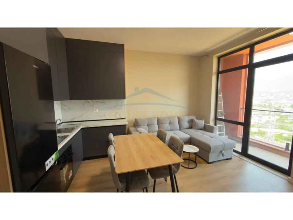 Tirane, jepet me qera apartament 2+1 Kati 8, 68 m² 700 € (Bulevardi i Ri)