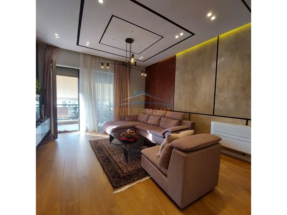 Tirane, jepet me qera apartament 2+1+Ballkon Kati 6, 128 m² 1.200 € (delijorgj)