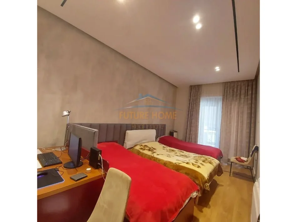 Tirane, jepet me qera apartament 2+1 Kati 6, 128 m² 1.200 € (Kompleksi Delijorgji)