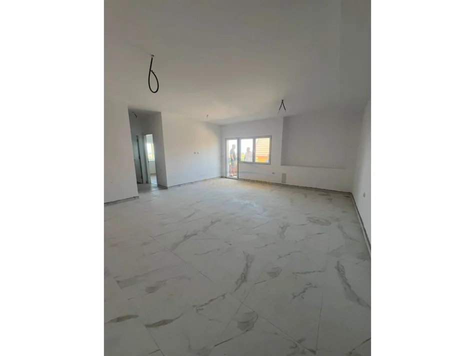 Shitet, Apartament 2+1, Rezidenca Lake Land, Farke 0696069906