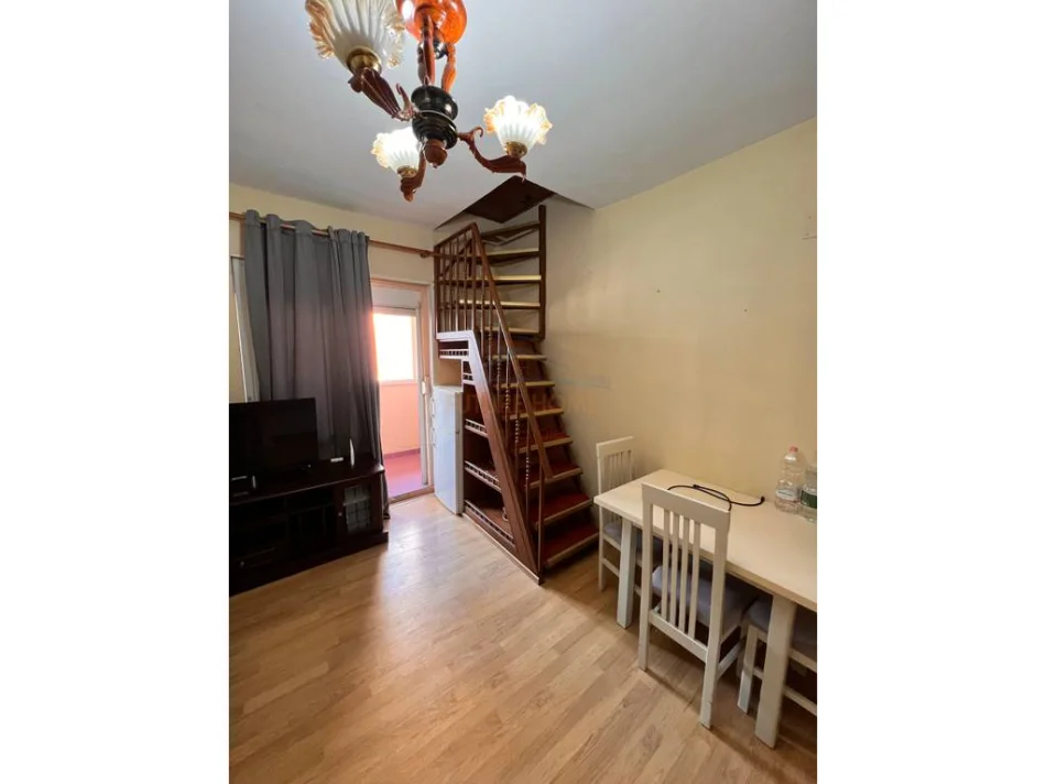 Tirane, shitet apartament 2+1 Kati 3, 70 m² 155.000 € (RRUGA E ELBASANIT)