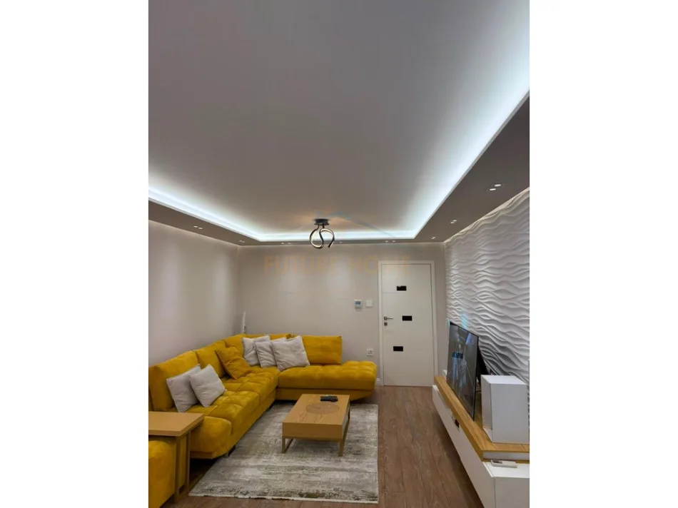 Tirane, shitet apartament 2+1 Kati 2, 106 m² 255.000 € (BLLOKU GINTASH LAPRAKE)