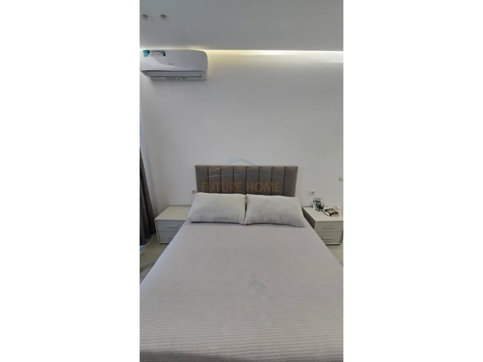 Tirane, shitet apartament 2+1+Ballkon Kati 2, 109 m² 260.000 € (Sauk)