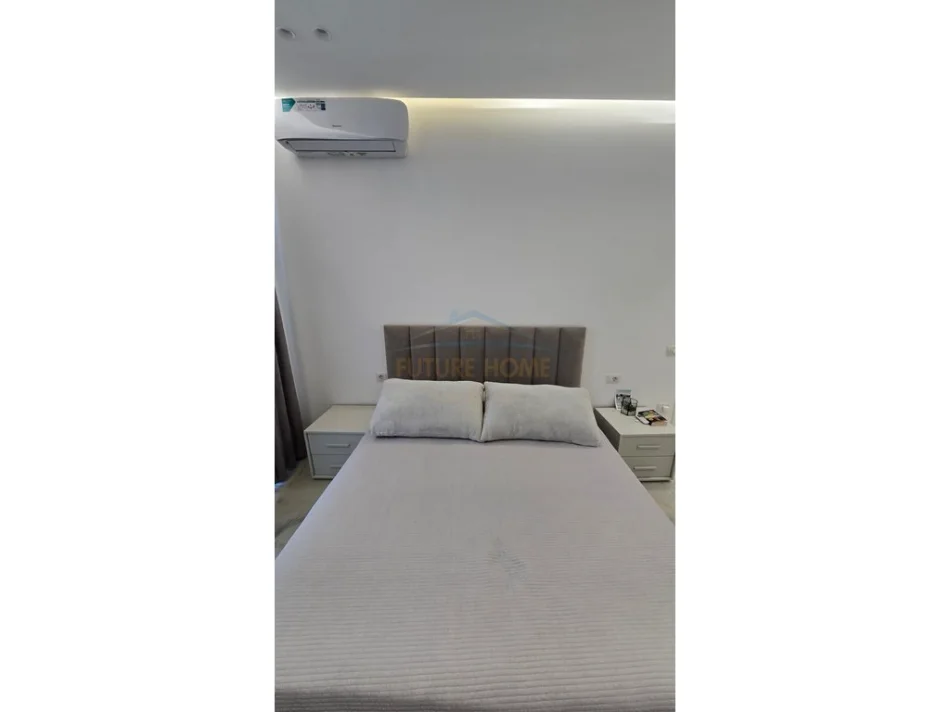 Tirane, shitet apartament 2+1 Kati 2, 109 m² 260.000 € (Sauk)