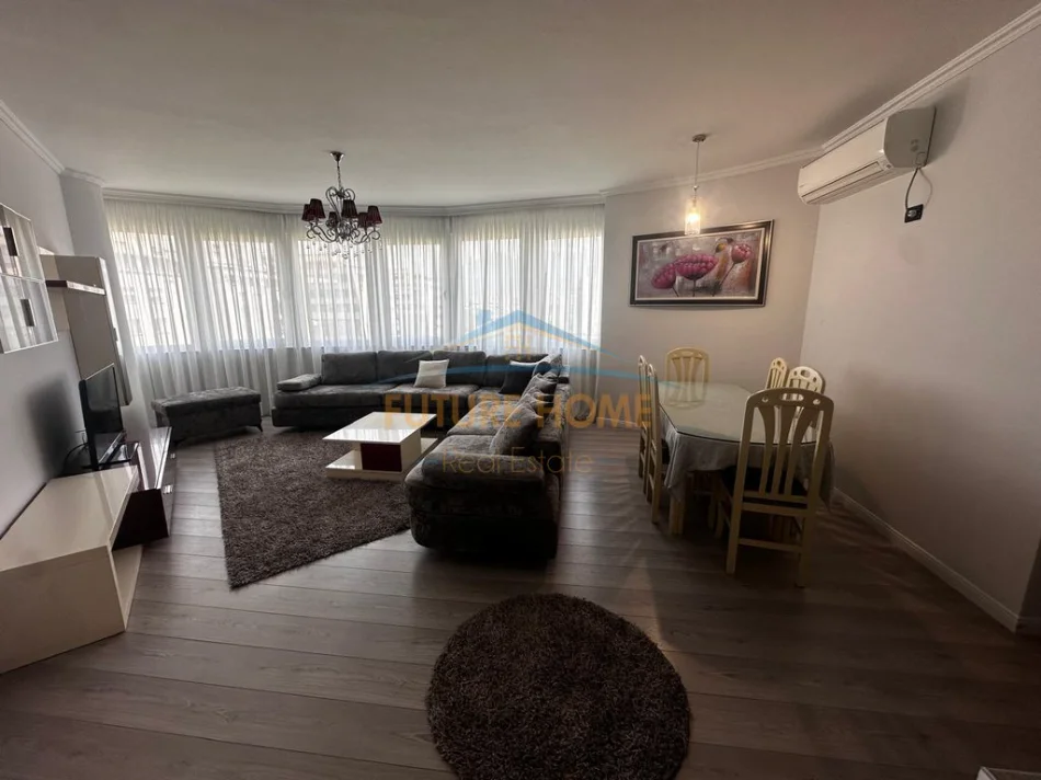 Tirane, jepet me qera apartament 3+1+Ballkon Kati 6, 115 m² 1.200 € (Kompleksi Delijorgji)