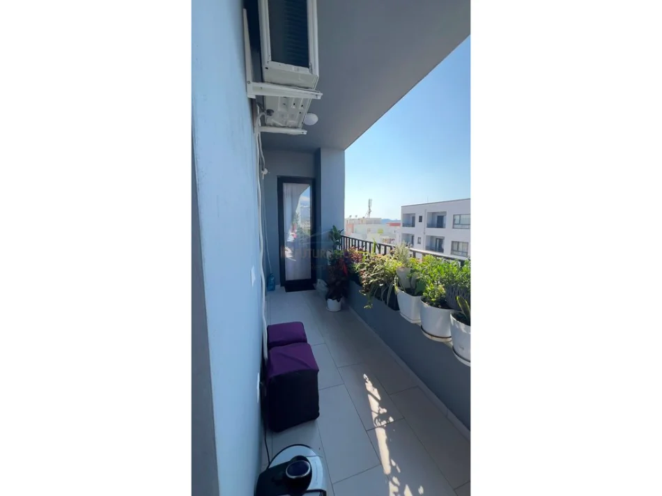 Tirane, shitet apartament 2+1 Kati 8, 104 m² 124.000 € (Kamëz,)