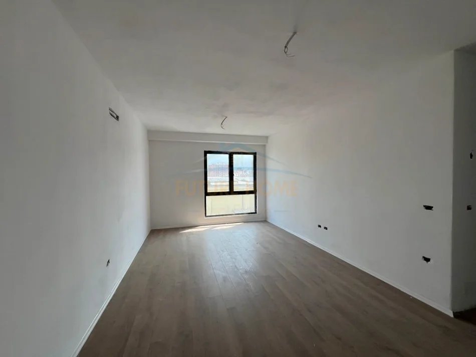 Tirane, shitet apartament 1+1 Kati 3, 66 m² 198.000 € (Bulevardi i Ri)