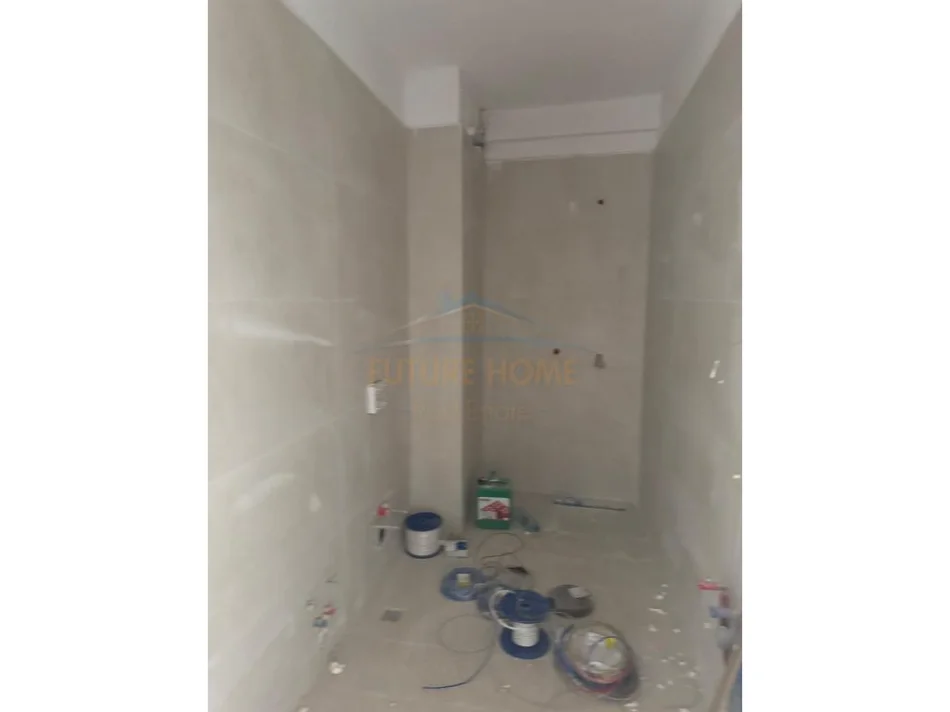 Tirane, shitet apartament 1+1 Kati 2, 62 m² 162.000 € 