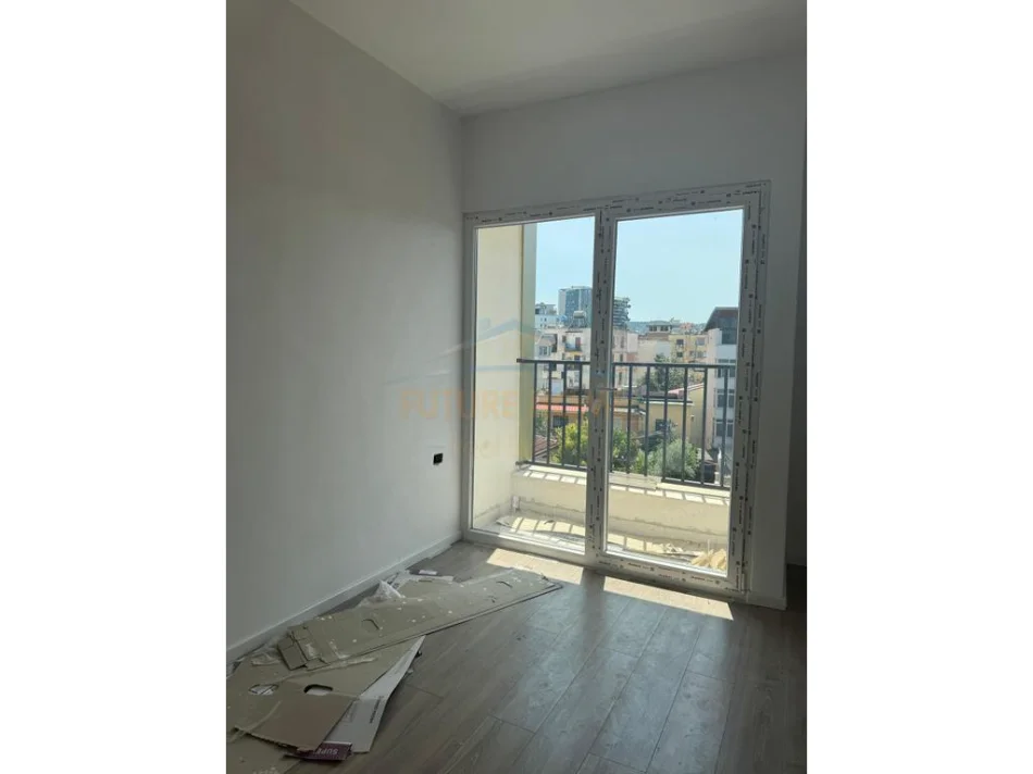 Tirane, shitet apartament 1+1 Kati 2, 62 m² 162.000 € 