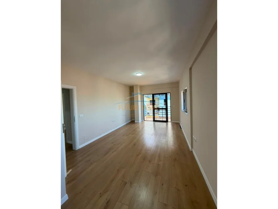 Tirane, shitet apartament 2+1+2+Ballkon Kati 7, 100 m² 183.000 € (Don Bosko)