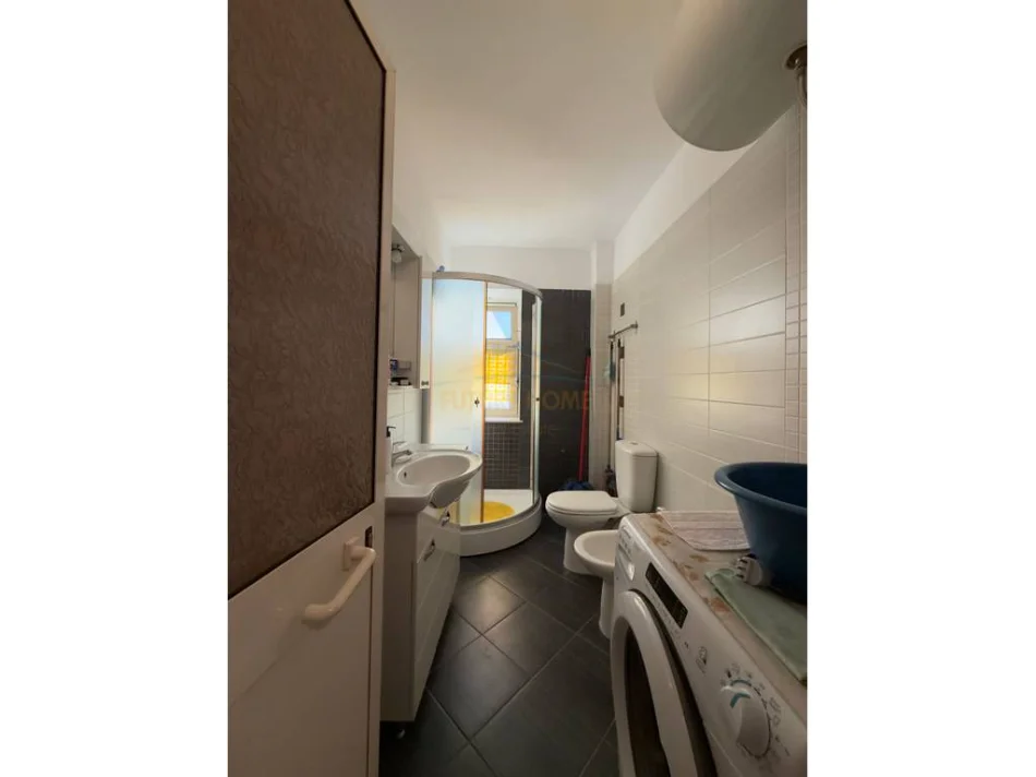 Tirane, shitet apartament 2+1 Kati 3, 71 m² 153.000 € (Ali Demi)