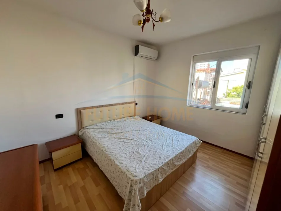 Durres, shitet apartament 2+1 Kati 3, 92 m² 120.000 € (Prane Kopeshtit Ivina, Rruga Maliq Muco)