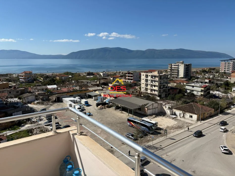Vlore, jepet me qera apartament 1+1+Ballkon Kati 9, 70 m² 400 € (Rruga Kosova)