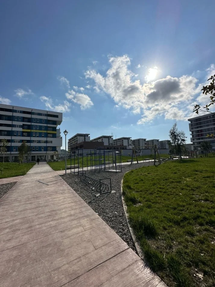 Tirane, shitet apartament 2+1+Ballkon Kati 8, 97 m² 126.000 € (Gryka Kacanikut)