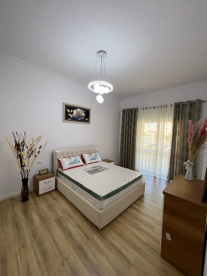 Tirane, shitet apartament 2+1 Kati 2, 119 m² 145.000 € (Astir prane Bulevardit)