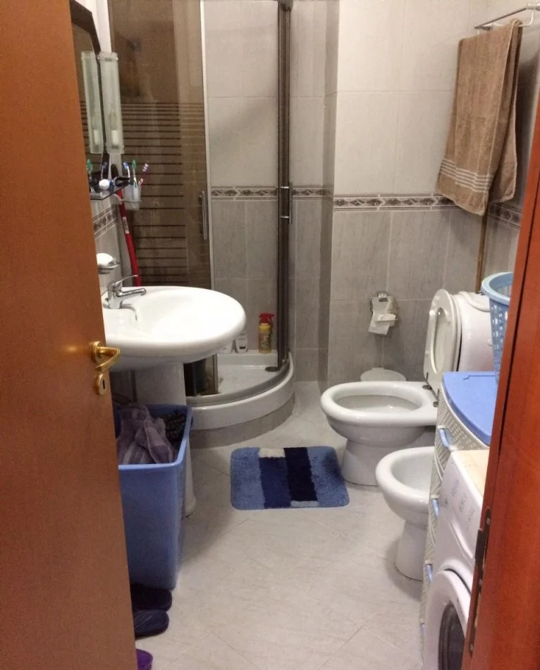 Tirane, jepet me qera apartament 2+1 Kati 11, 70 m² 500 € (Rruga Asim Vokshi)