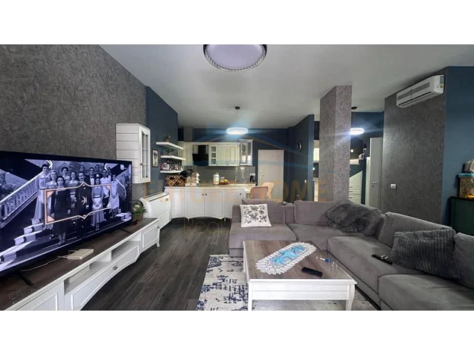 Gjiri Lalezit | Hamallaj, shitet Vile 3+1 , 200 m² 545.000 € (Lura 3)