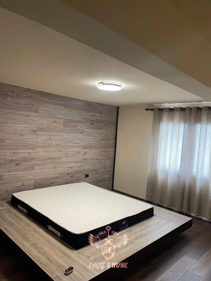 Durres, jepet me qera apartament 3+1+Ballkon Kati 1, (Flagship Center,Lagja 4)