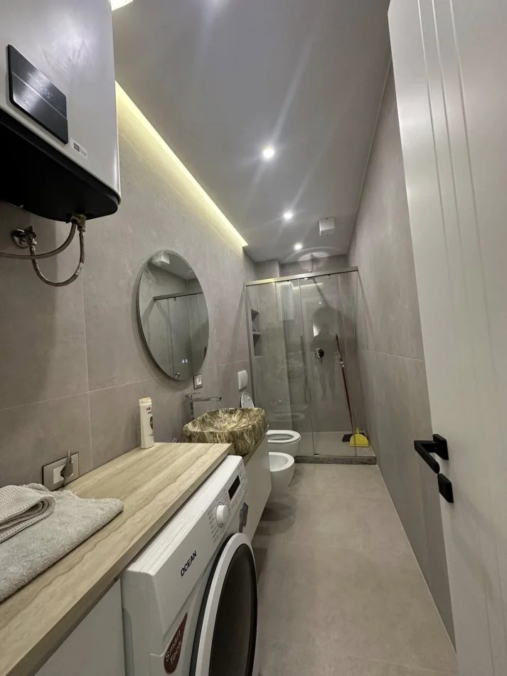 Durres, jepet me qera apartament 2+1+Ballkon Kati 1, (VOLLGA)