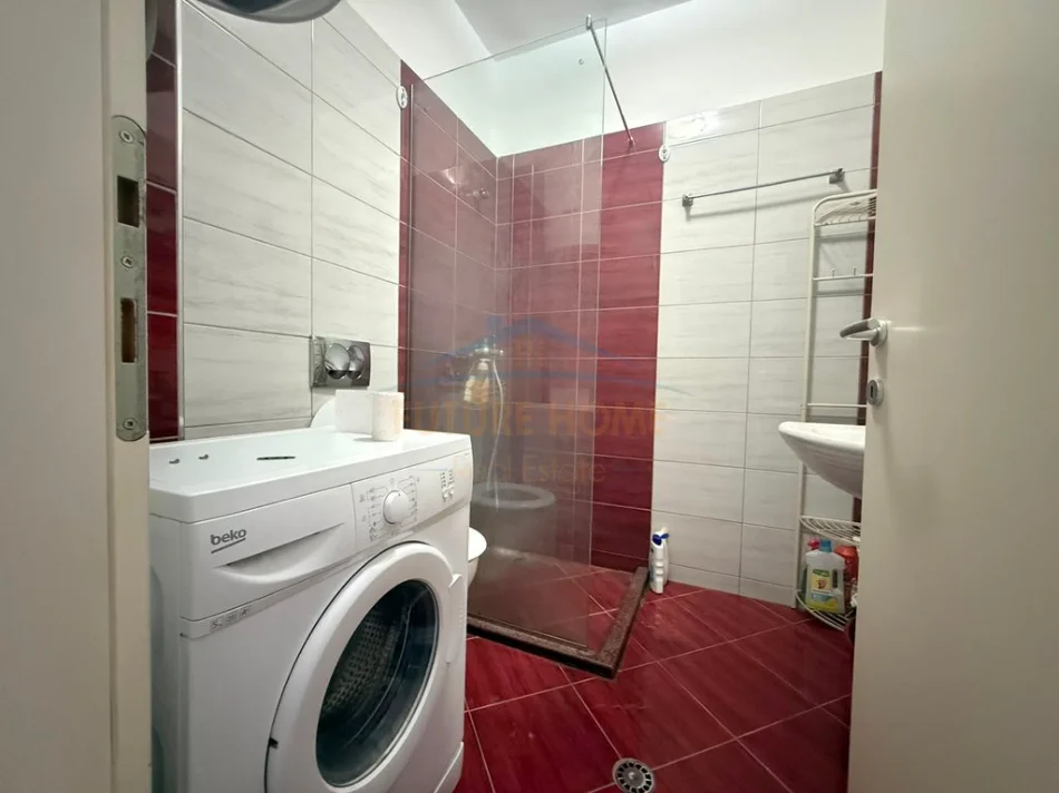 Qera, Apartament 1+1+Post Parkim, Liqeni i Thatë 0696069906