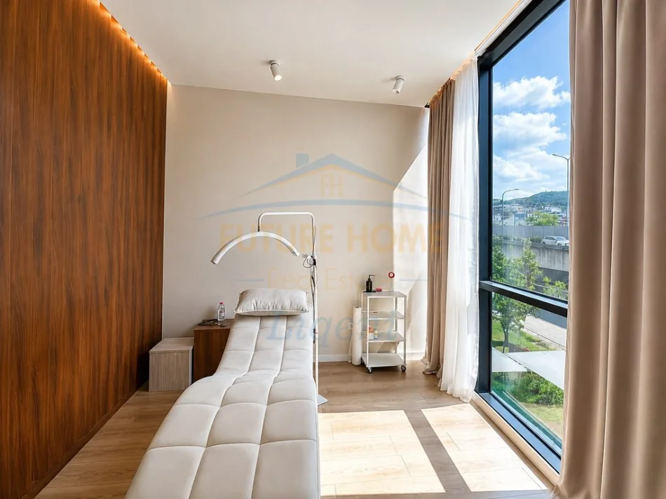 jap me qera ambjent biznesi Kati 1, 63 m² 1.500 € (LAKE VIEW)