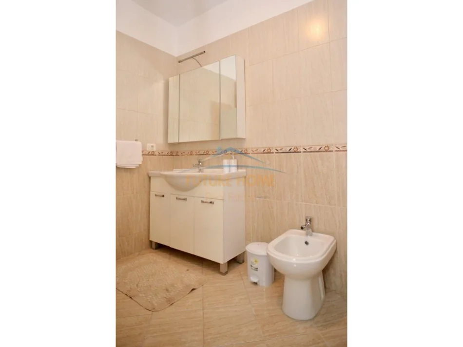 Qira, Apartament 1+1, Shallvaret 0696069906