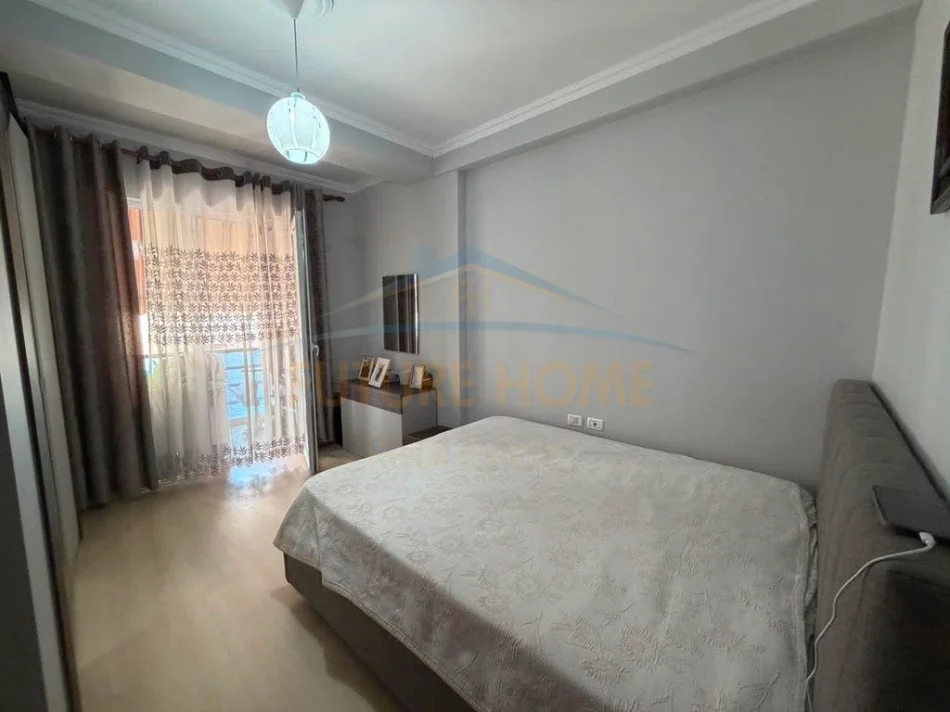 Tirane, shitet apartament 2+1 Kati 5, 100 m² 165.000 € (Unaza e Re)