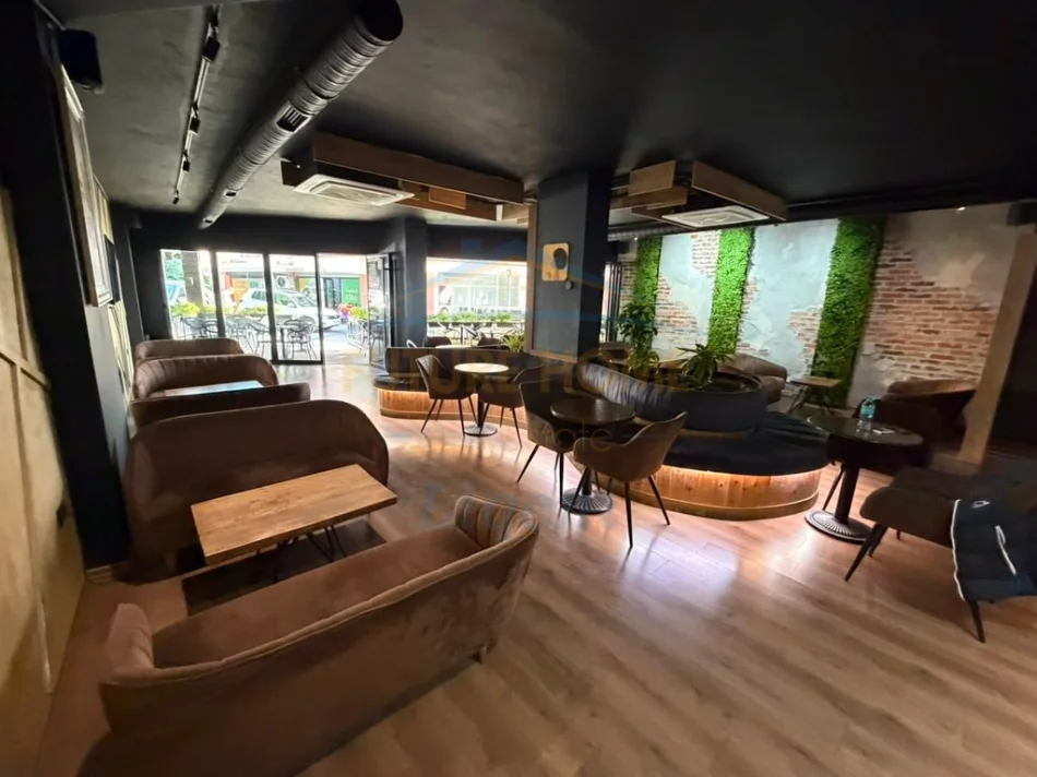 Shtet, Bar-Kafe, Fresk, Tiranë. 0696069906