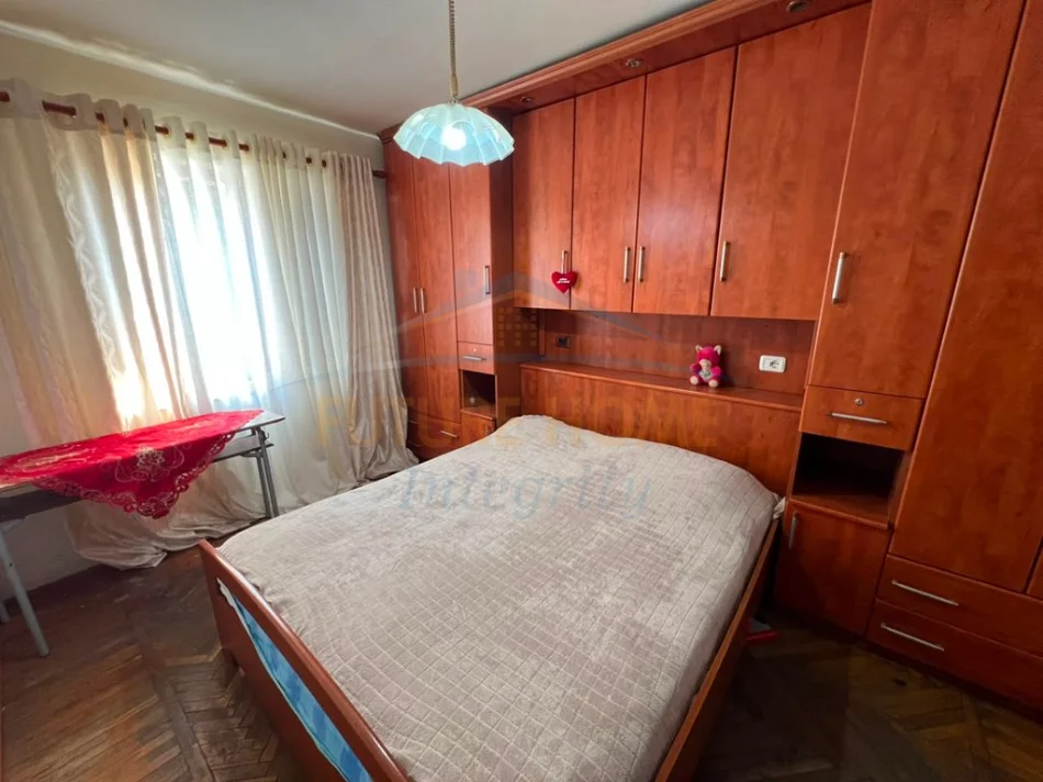 Qera, Apartament 2+1, Shkolla e Baletit, Tiranë. 0696069906