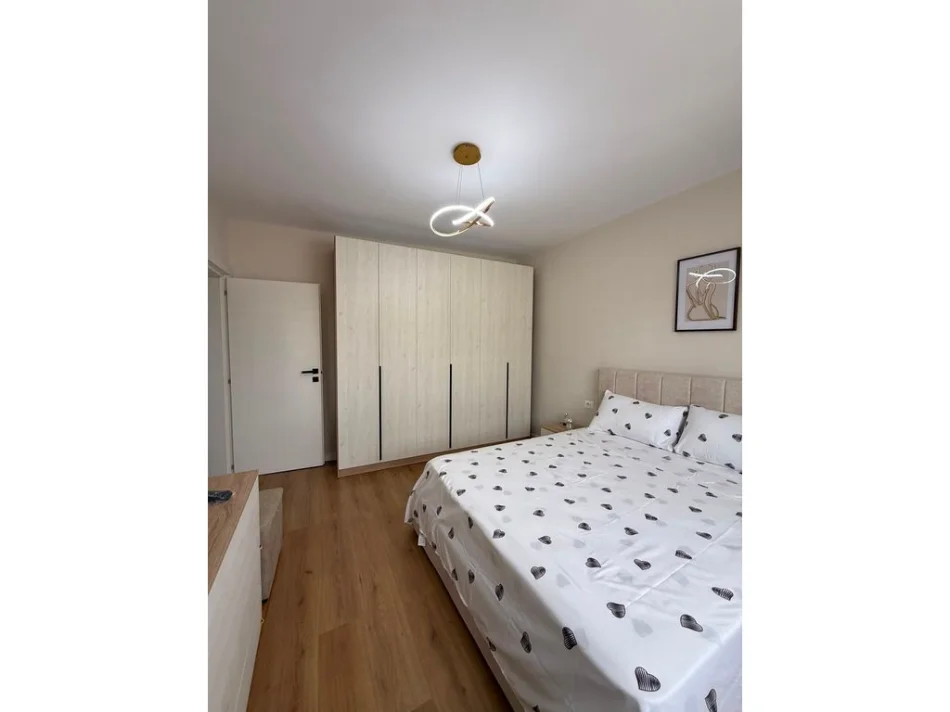 Qera, Apartament 3+1, Brryli, Tirane 0696069906