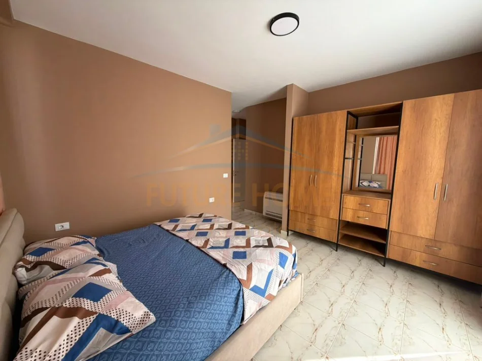 Tirane, jepet me qera apartament Kati 3, 121 m² 750 € (Residenca Avid, Bulevardi i Ri.)