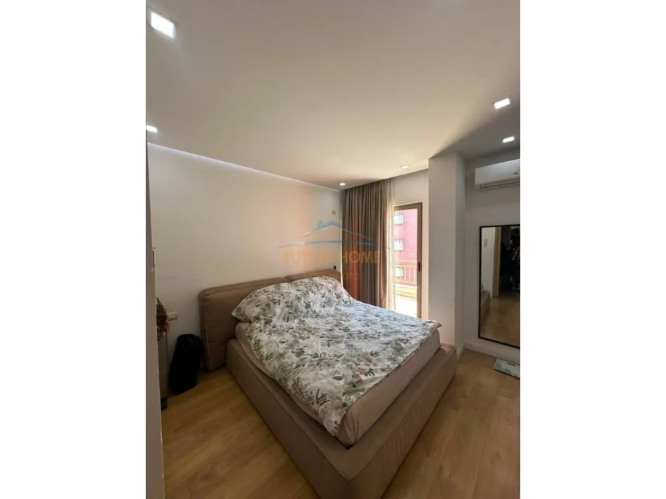 Tirane, shitet apartament 2+1 Kati 7, 97 m² 170.000 € (Yzberisht)