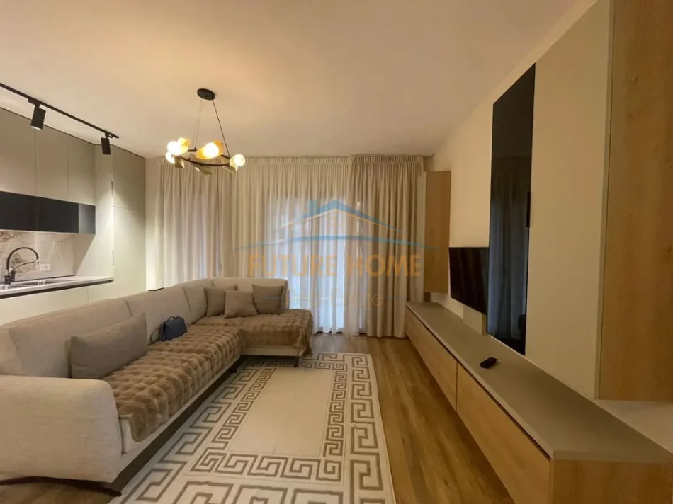 Tirane, jepet me qera apartament 1+1 Kati 5, 74 m² 800 € (Kompleksi Delijorgji)