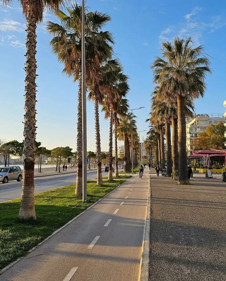 Lungomare📍Vlore, shitet Apartament 2+1+2tualete, 100 m² 220.000 €