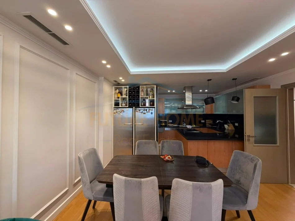 Tirane, shitet apartament 2+1 Kati 4, 123 m² 360.000 € (KOMUNA E PARISIT kika 1)