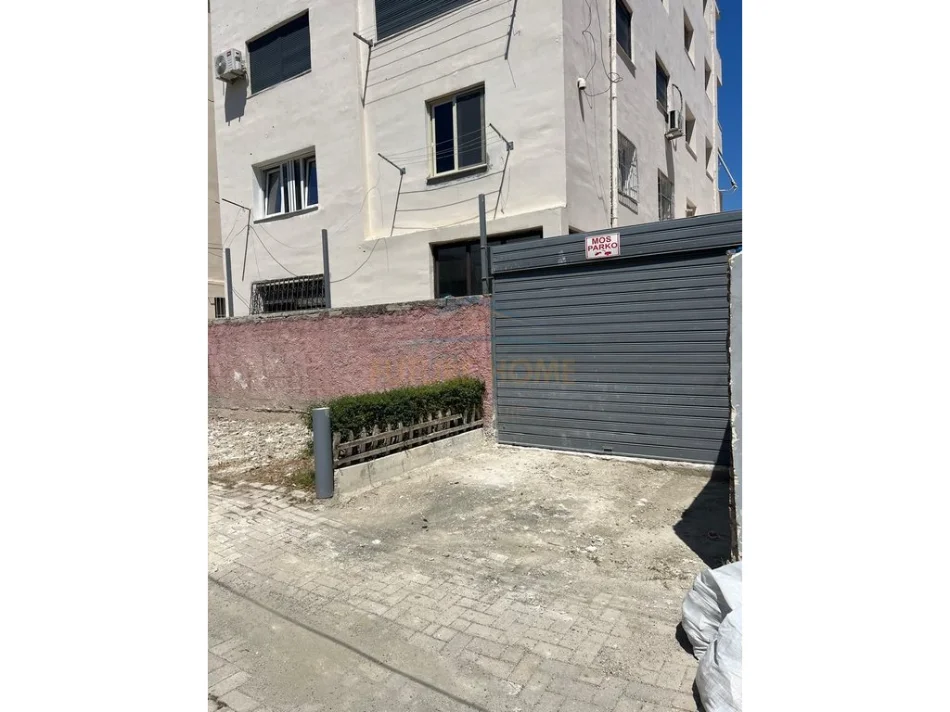 Durres, shitet apartament 2+1 Kati 1, 92 m² 110.000 € (Stadiumi"Niko Dovana", Durres)