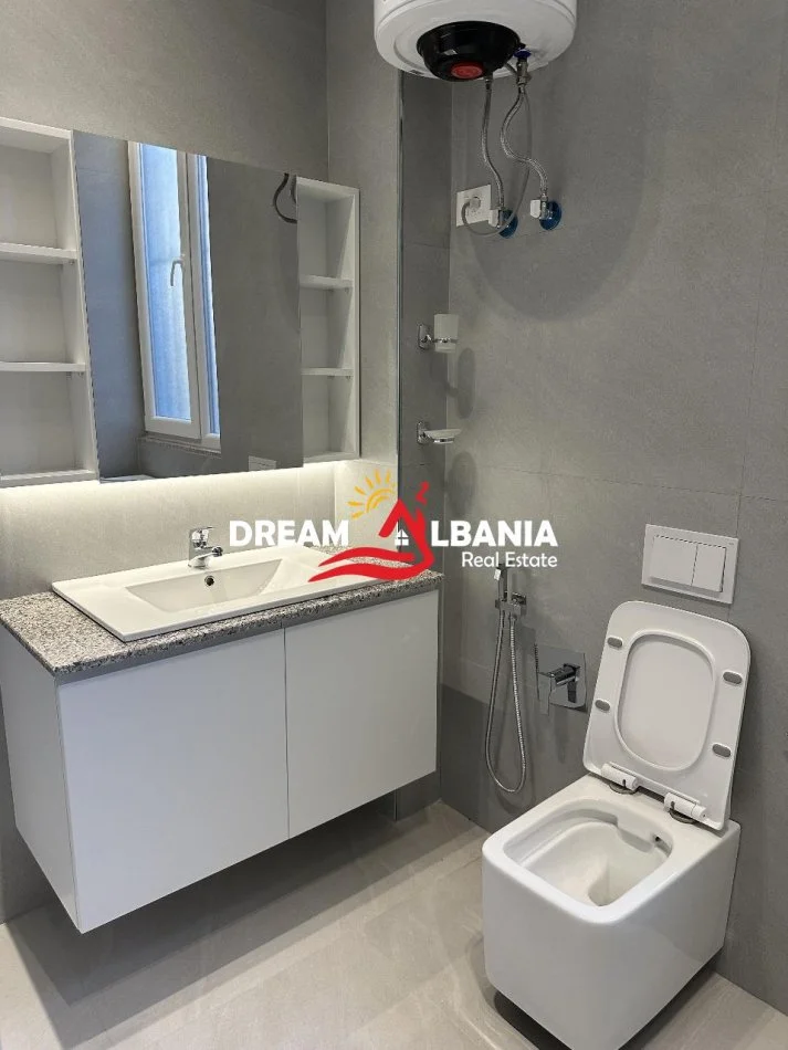 Tirane, jap me qera apartament 2+1 , 80 m² 600 € (Don Bosko)
